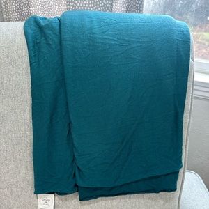 Solly Baby - blue green color.